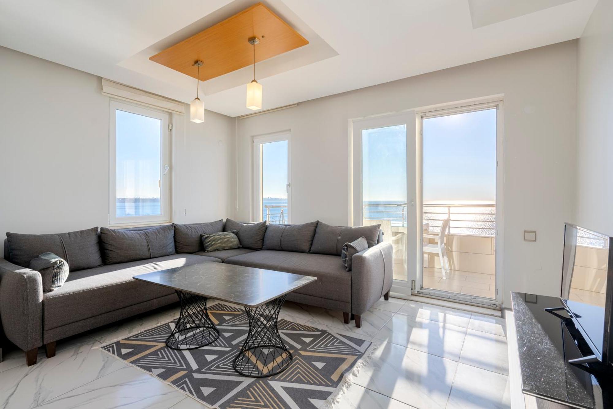 Heart Of The With Unique Views Of The Sea. Appartement